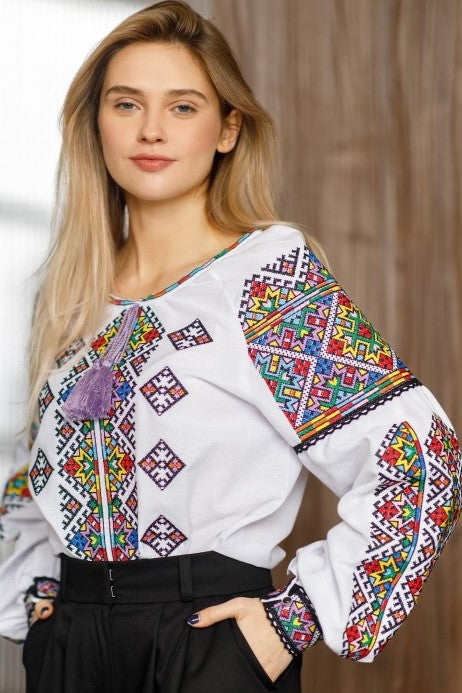 Ukrainian cotton blouse "Carpathian jewels"