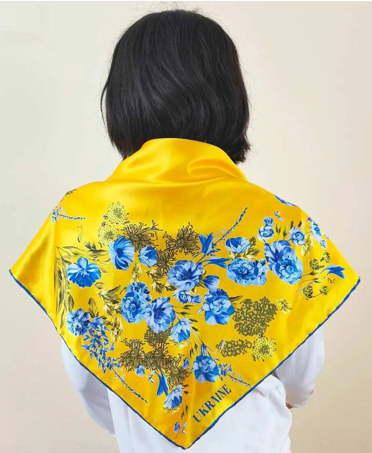 Ukrainian patriotic square scarf