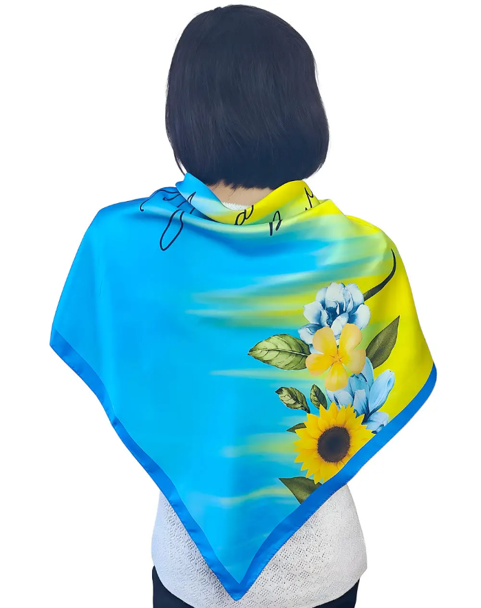 Ukrainian patriotic square scarf