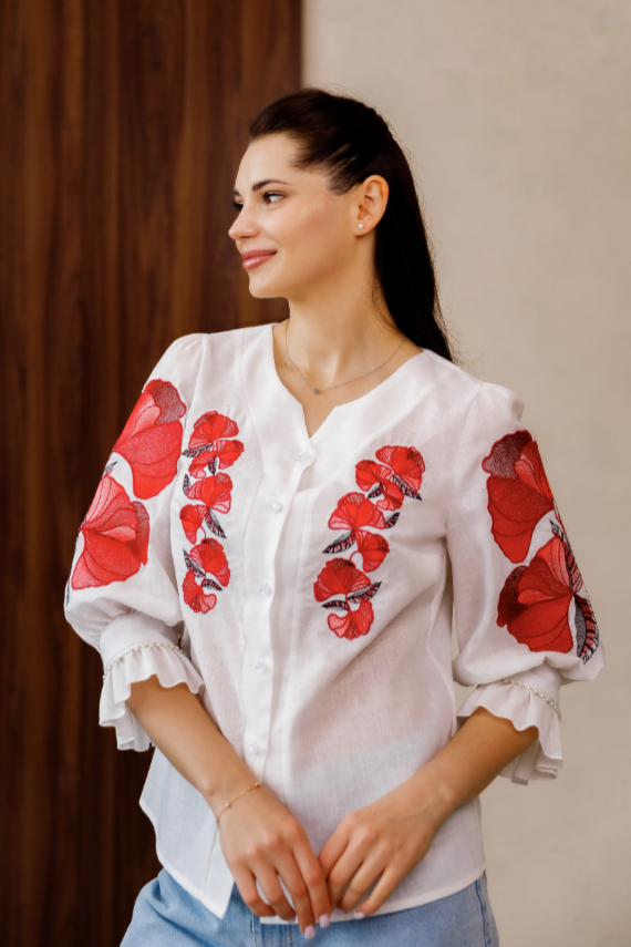 Ukrainian women's embroidered blouse "Makova"